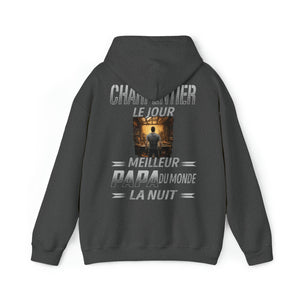 Charpentier le jour, papa la nuit