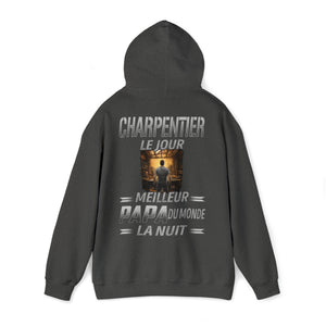 Charpentier le jour, papa la nuit