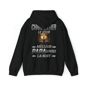 Charpentier le jour, papa la nuit