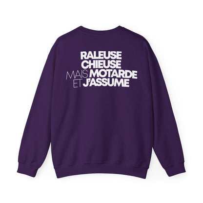 Chiante, râleuse, chieuse mais motarde et j'assume