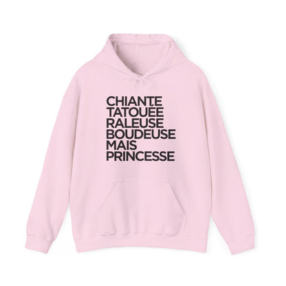 Chiante, tatouée, râleuse, boudeuse mais princesse