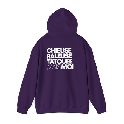 Chieuse, râleuse, tatouée mais moi