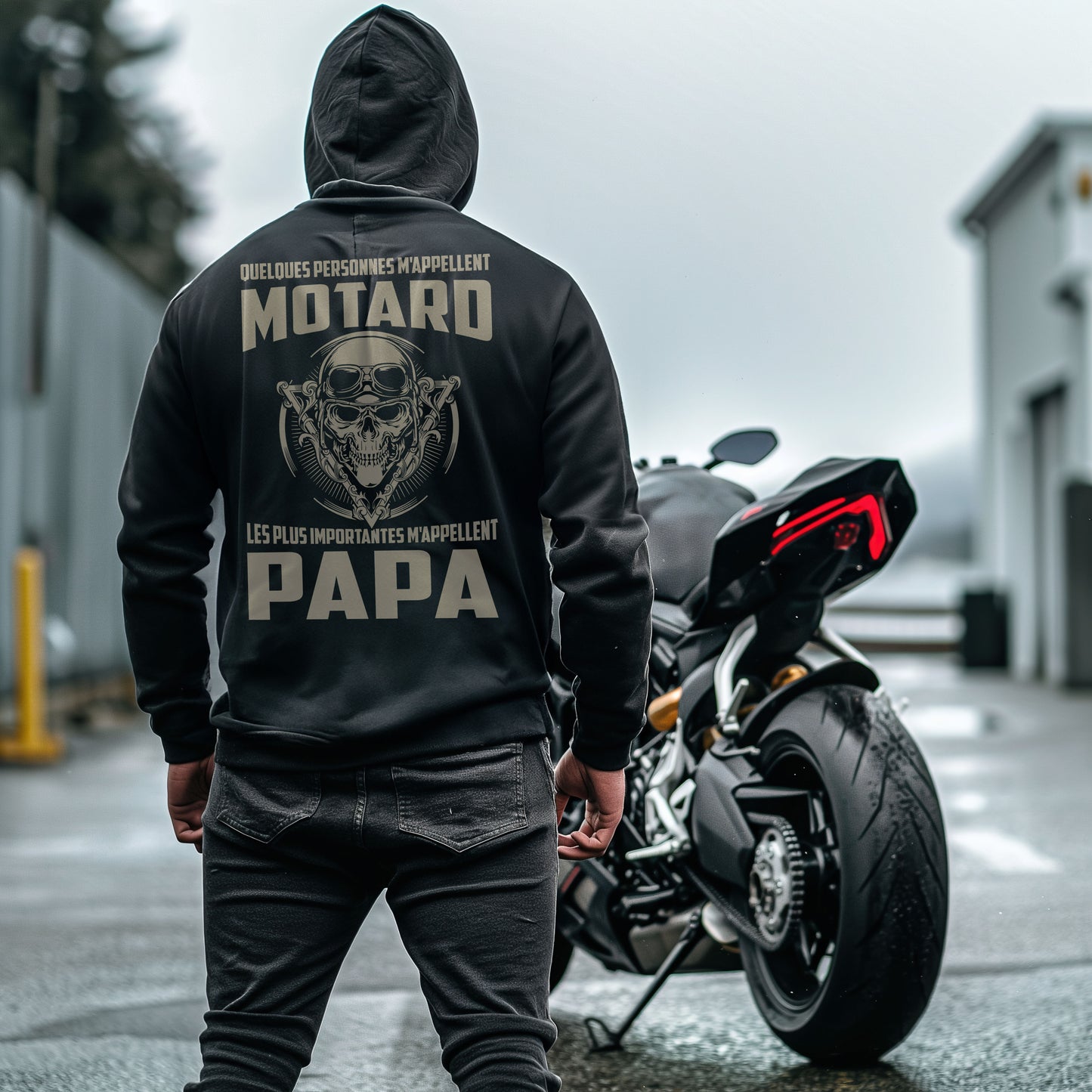 Quelques personnes m'appellent motard les plus importantes m'appellent papa