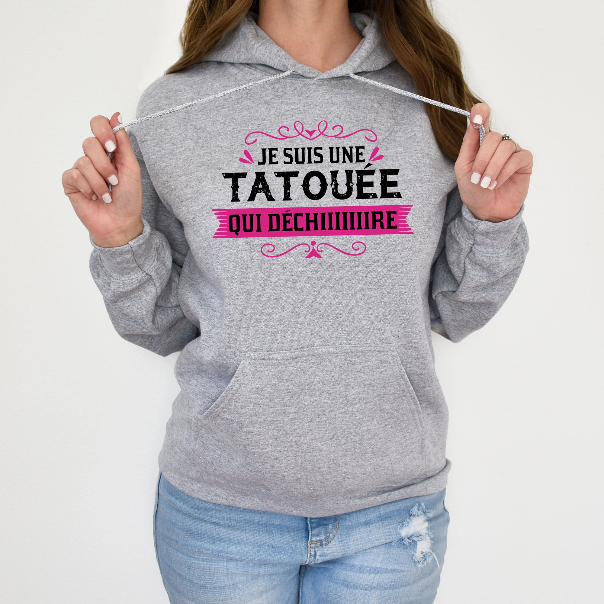 Je suis une tatouée qui déchire