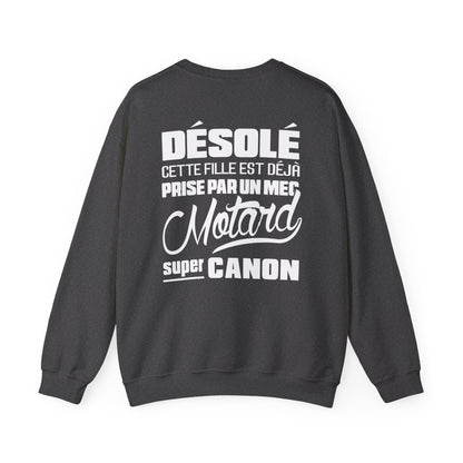 Désolé cette fille est déjà prise par un mec motard super canon