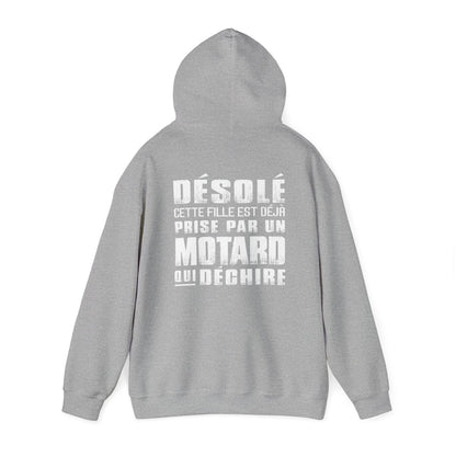 Désolé cette fille est déjà prise par un motard qui déchire