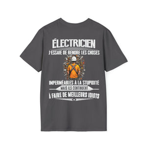 Électricien, j'essaie de rendre les choses imperméables à la stupidité