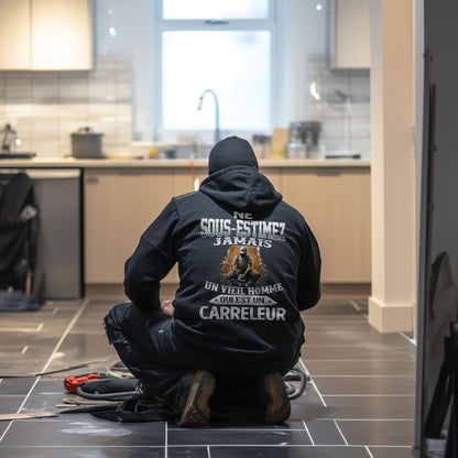 Ne sous-estimez jamais un vieil Carreleur
