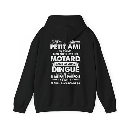 J'ai le meilleur petit ami au monde, il est un motard mais il est un peu dingué et il me fait parfois peur