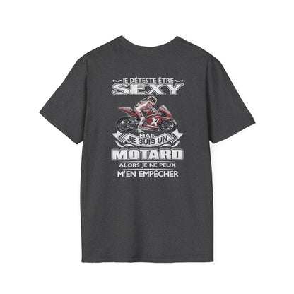 Je détesté être sexy mais je suis un motard alors je ne peux m'en empêcher