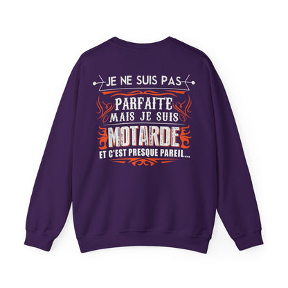 Je ne suis pas parfaite mais je suis motarde et c'est presque pareil