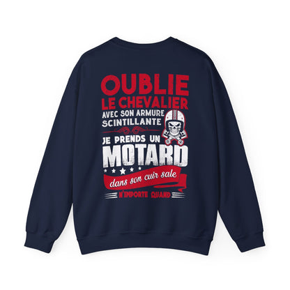 Je prends un motard dans son cuir sale