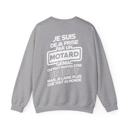 Je suis déjà prise par un motard génial qui peut parfois être un idiot mais je l'aime plus que tout au monde