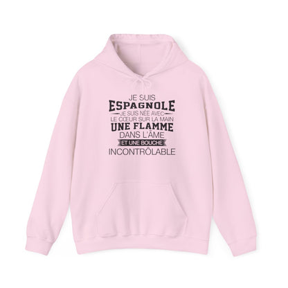 Je suis Espagnole, je suis née avec le coeur sur la mai