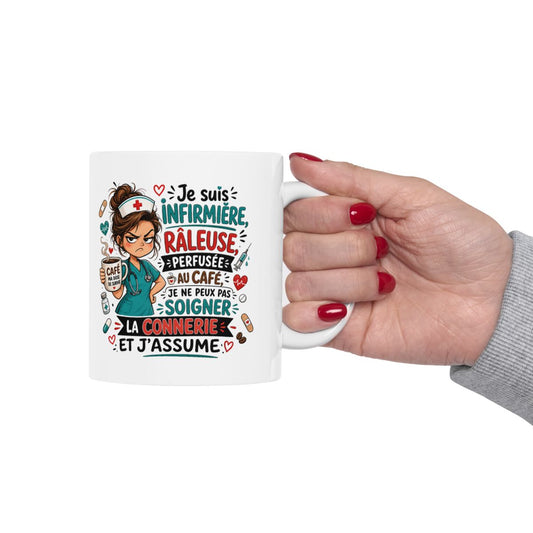 Je suis Infirmière, râleuse, perfusée au café