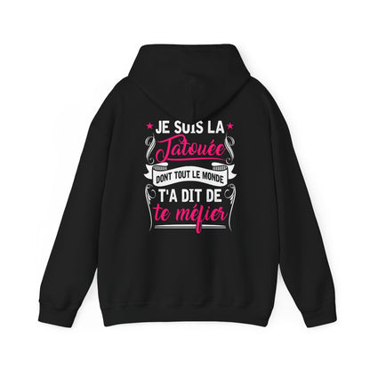 Je suis la tatouée dont tout le monde t'a dit de te méfier