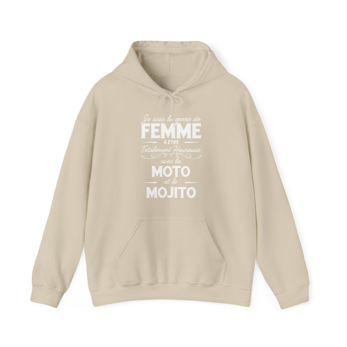 Je suis le genre de femme à être totalement heureuse avec le moto et le mojito