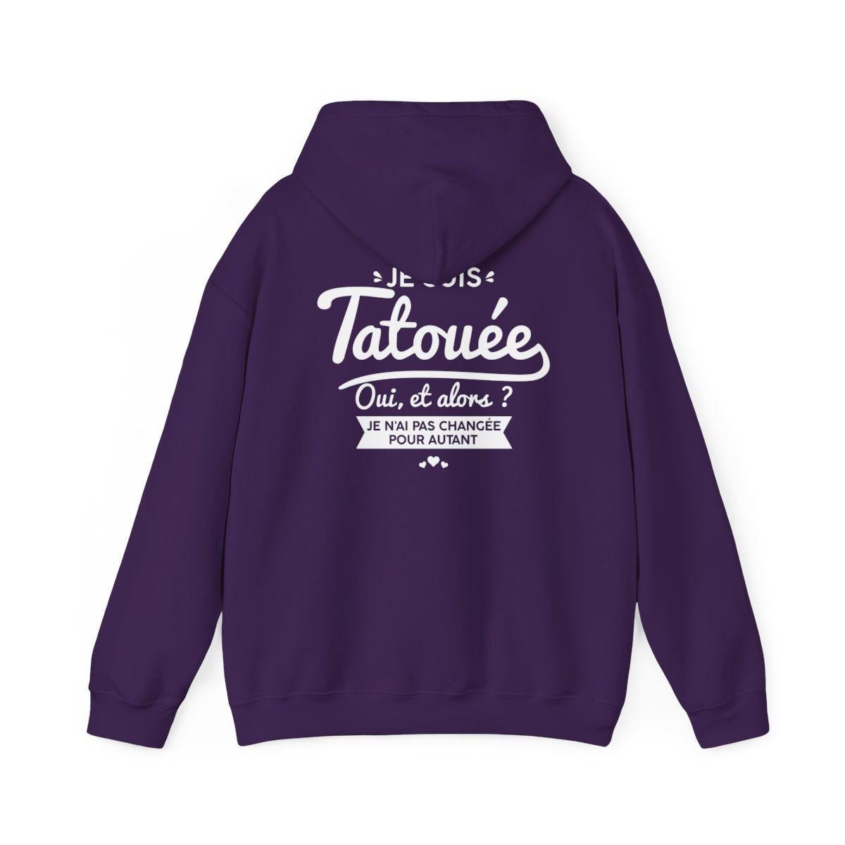 Je suis tatouée oui et alors je n'ai pas changée pour autant