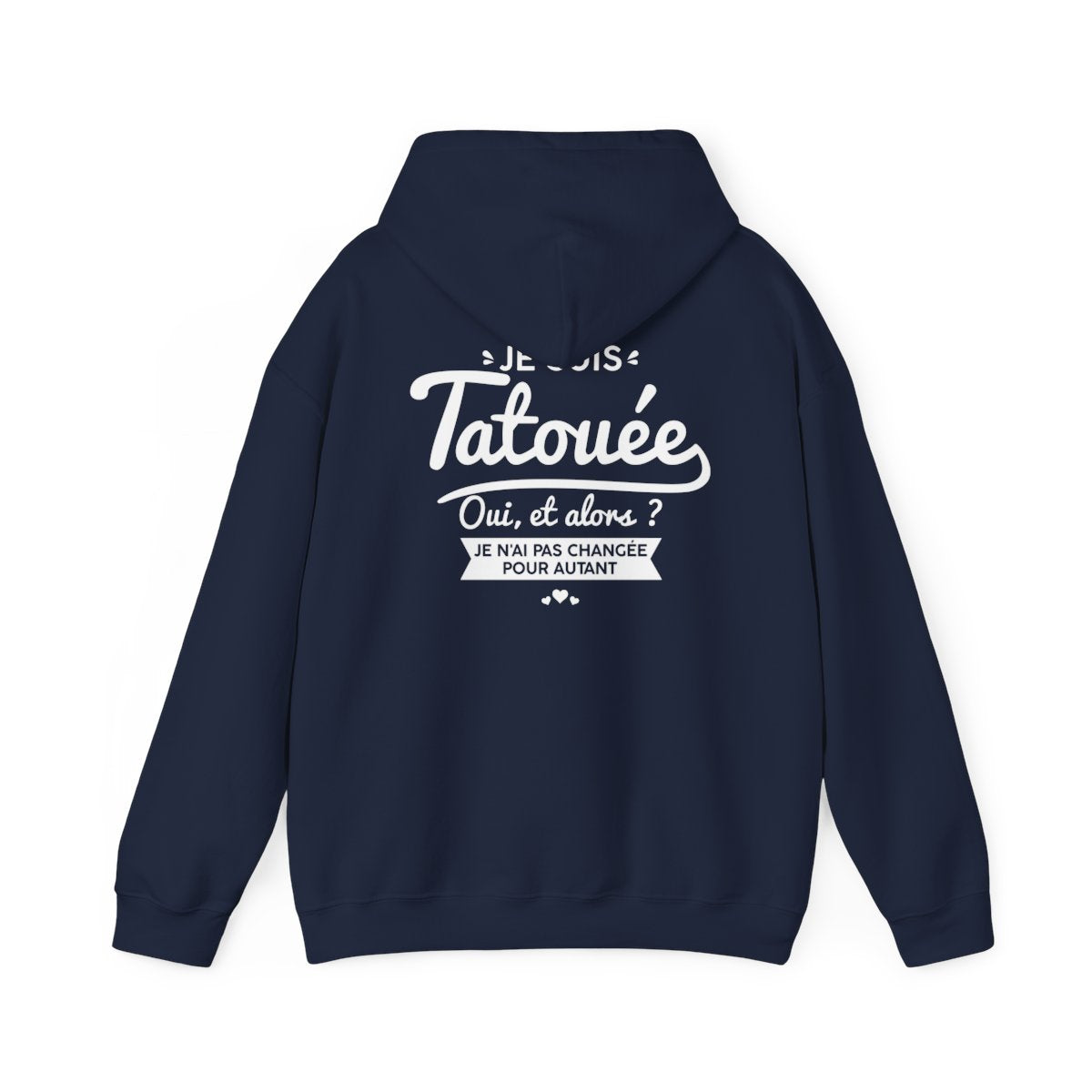 Je suis tatouée oui et alors je n'ai pas changée pour autant