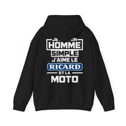 Je suis un homme simple, j'aime le ricard et la moto