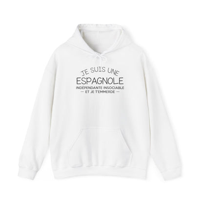 Je suis une Espagnole indépendante insociable