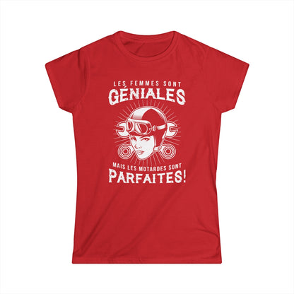 Je suis une femme simple j'aime la moto et les mojitos