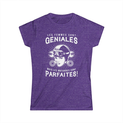 Je suis une femme simple j'aime la moto et les mojitos