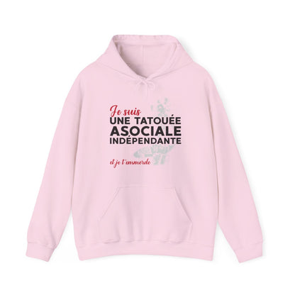Je suis une tatouée, asociale, indépendante et je t'emmerde
