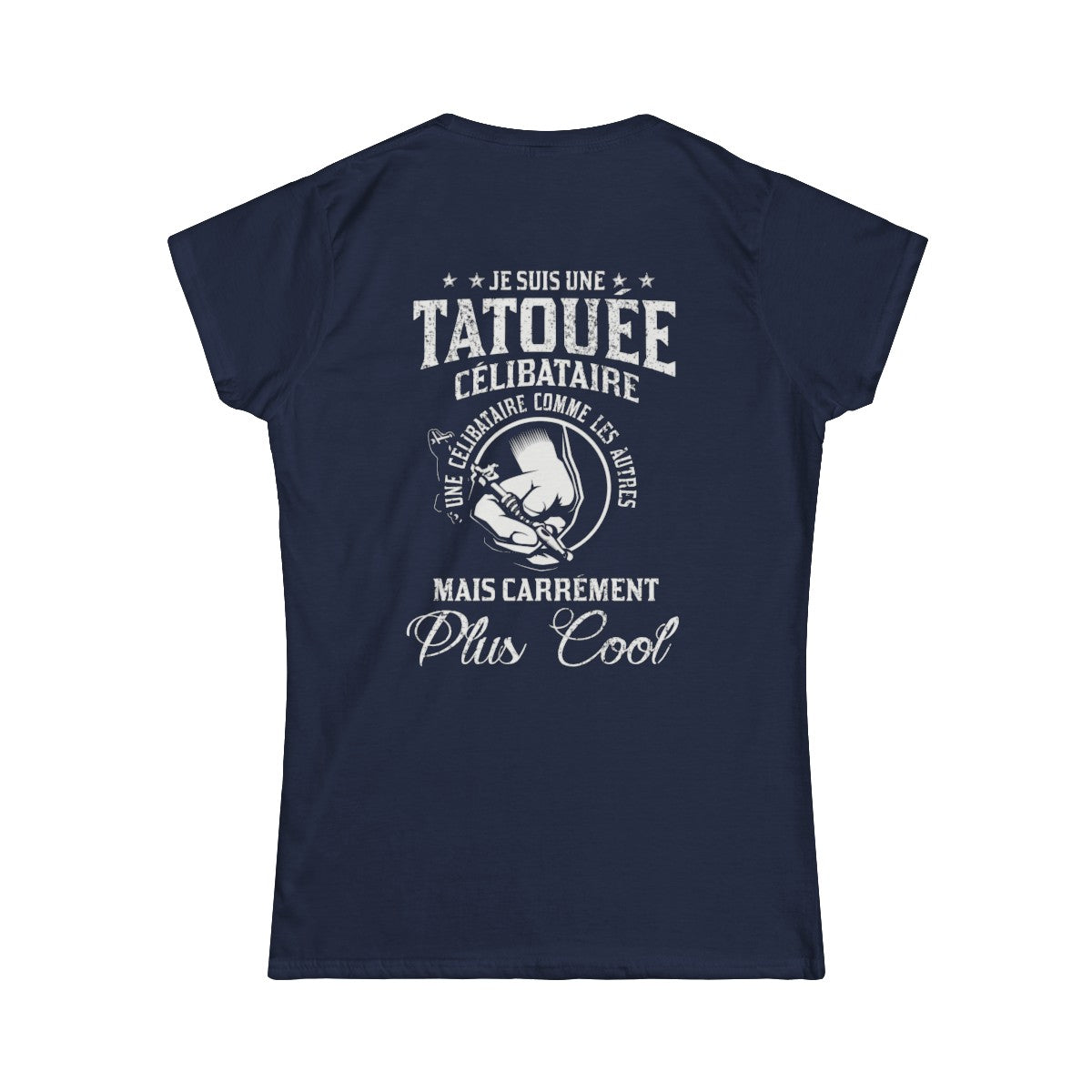 Je suis une tatouée célibataire, comme une célibataire normale mais carrément plus cool