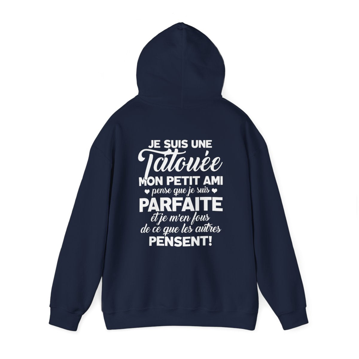 Je suis une tatouée, mon petit ami pense que je suis parfaite et je m'en fous de ce que les autres pensent