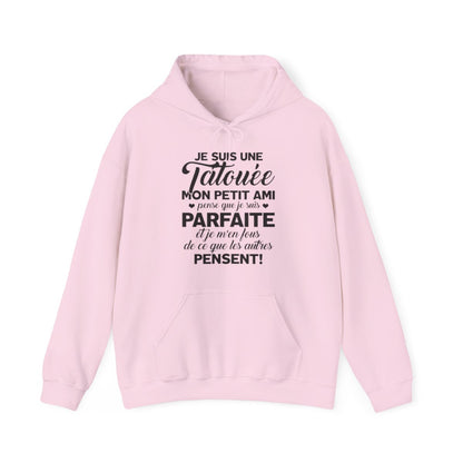 Je suis une tatouée, mon petit ami pense que je suis parfaite et je m'en fous de ce que les autres pensent