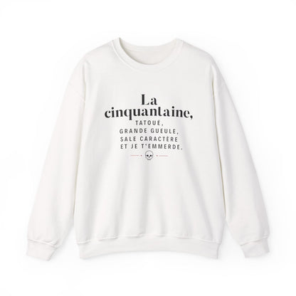 La cinquantaine, tatoué, grande gueule, sale caractère et je t'emmerde