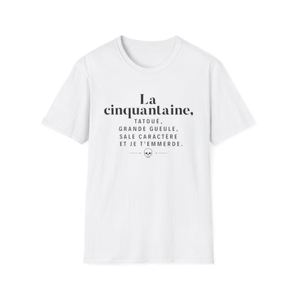 La cinquantaine, tatoué, grande gueule, sale caractère et je t'emmerde