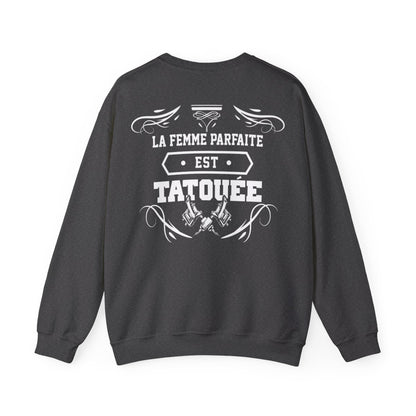 La femme parfaite est tatouée