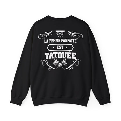 La femme parfaite est tatouée