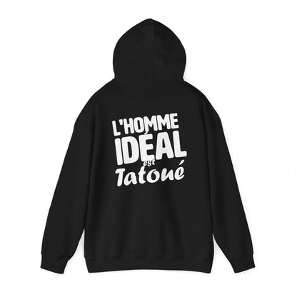 L'homme idéal est tatoué