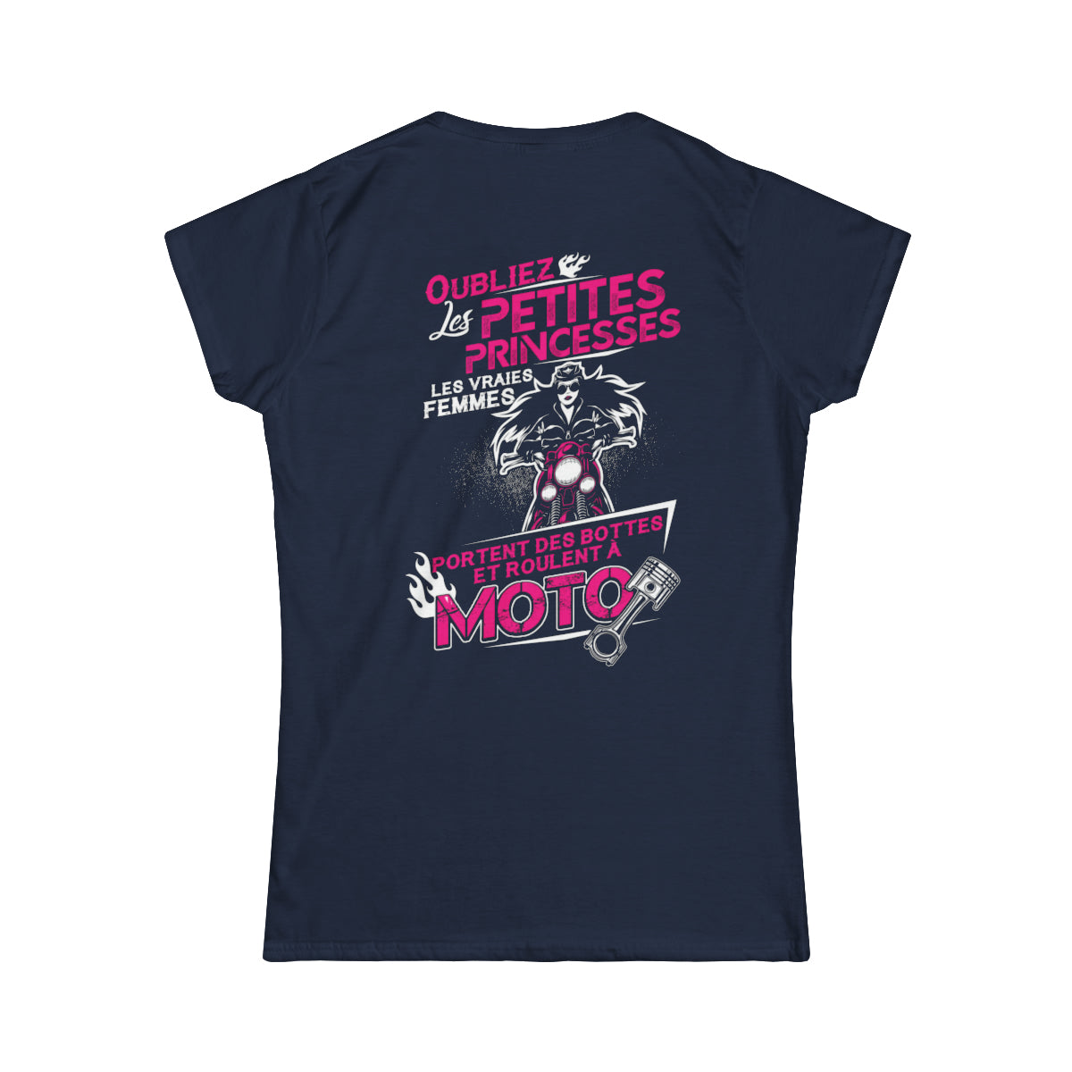 Ls vraies femmes portent des bottes et roulent à moto