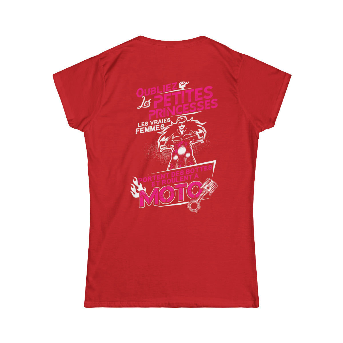 Ls vraies femmes portent des bottes et roulent à moto