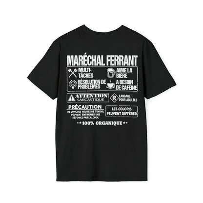 Maréchal ferrant est la quintessence du travailleur