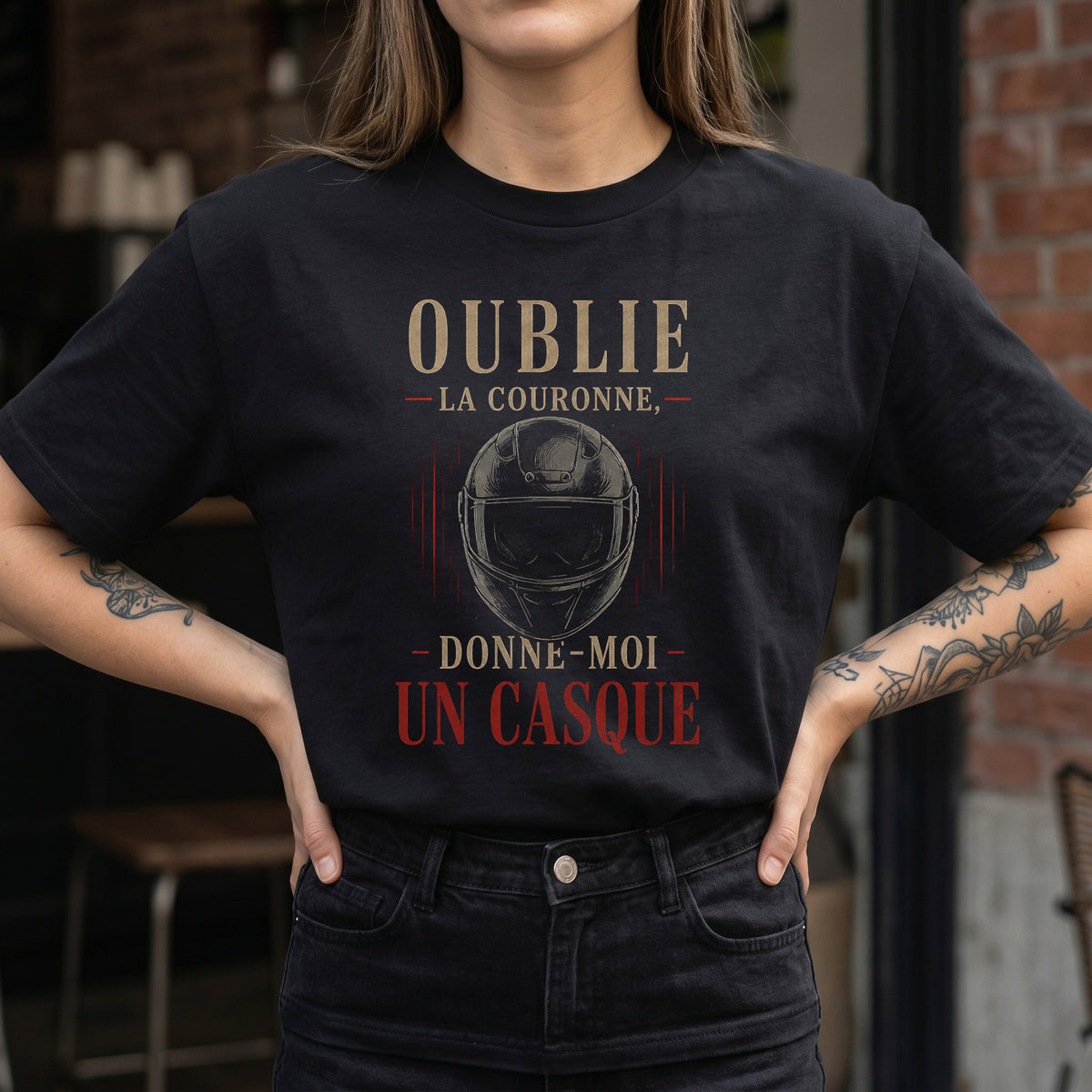Oublie la couronne, donne-moi un casque