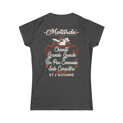 Motarde, chiante, grande gueule, sale caractère