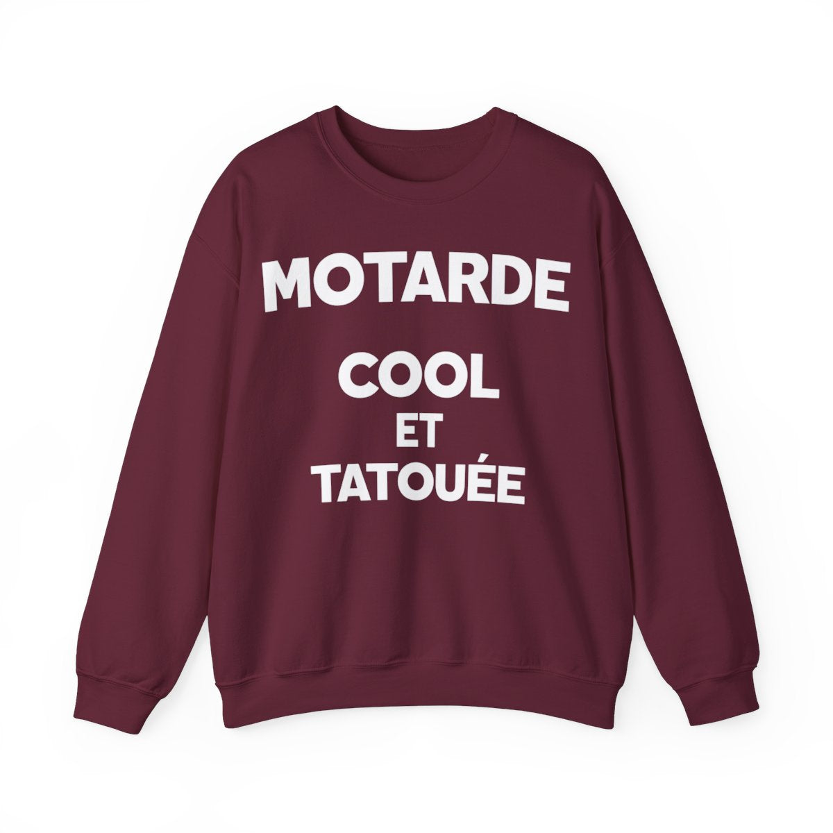 Motarde cool et tatouée