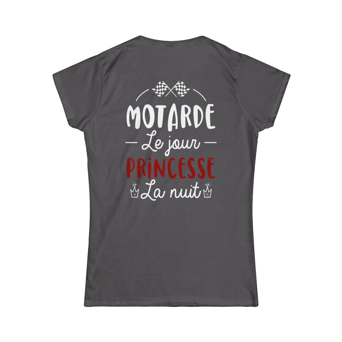 Motarde le jour, princesse la nuit