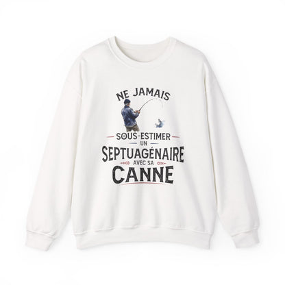 Ne jamais sous-estimer un septuagénaire avec sa canne