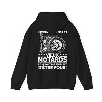N'énervez jamais les vieux motards il ne font pas semblant d'être fous