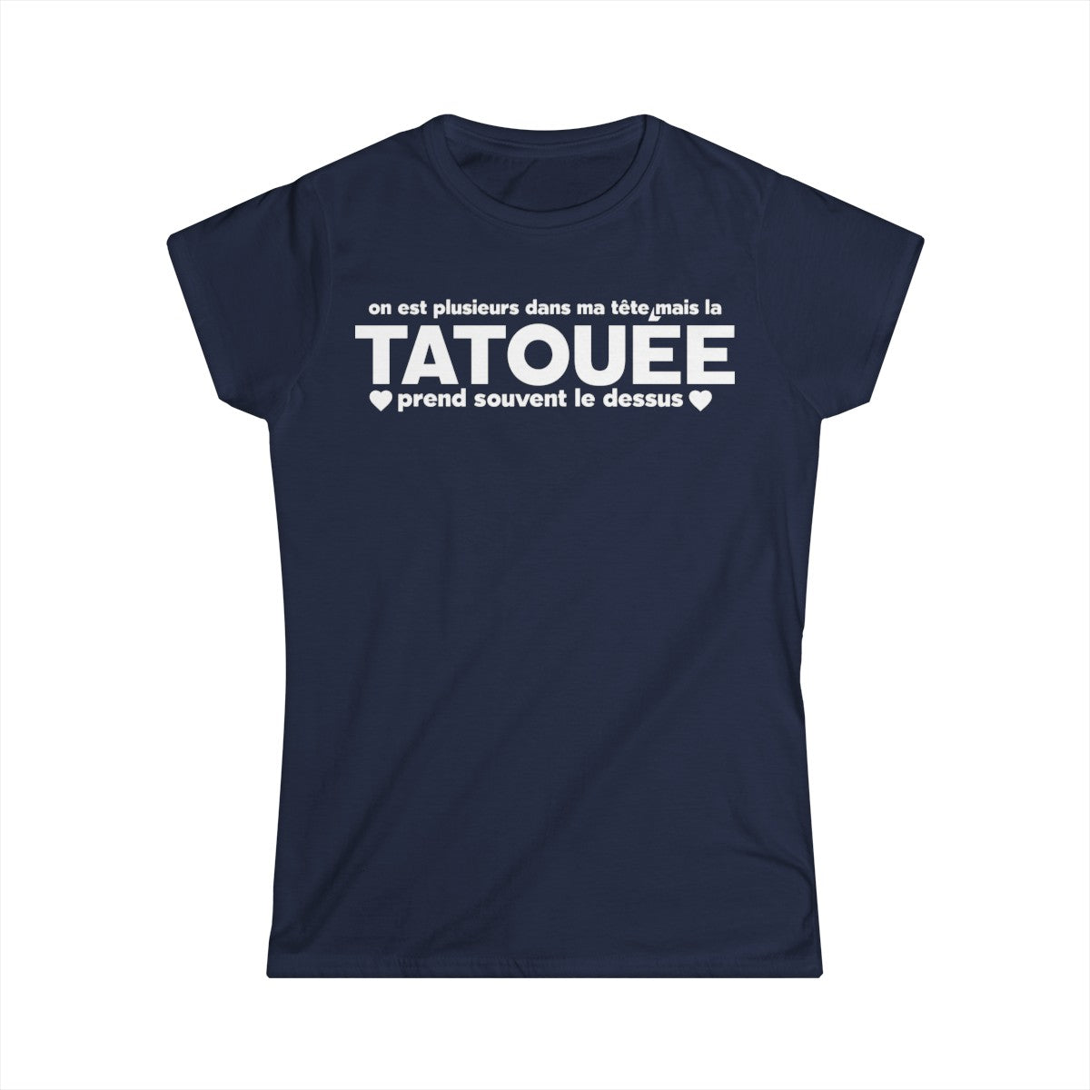 On est plusieurs dans ma tête mais la tatouée prend souvent le dessus