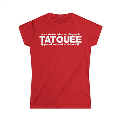 On est plusieurs dans ma tête mais la tatouée prend souvent le dessus