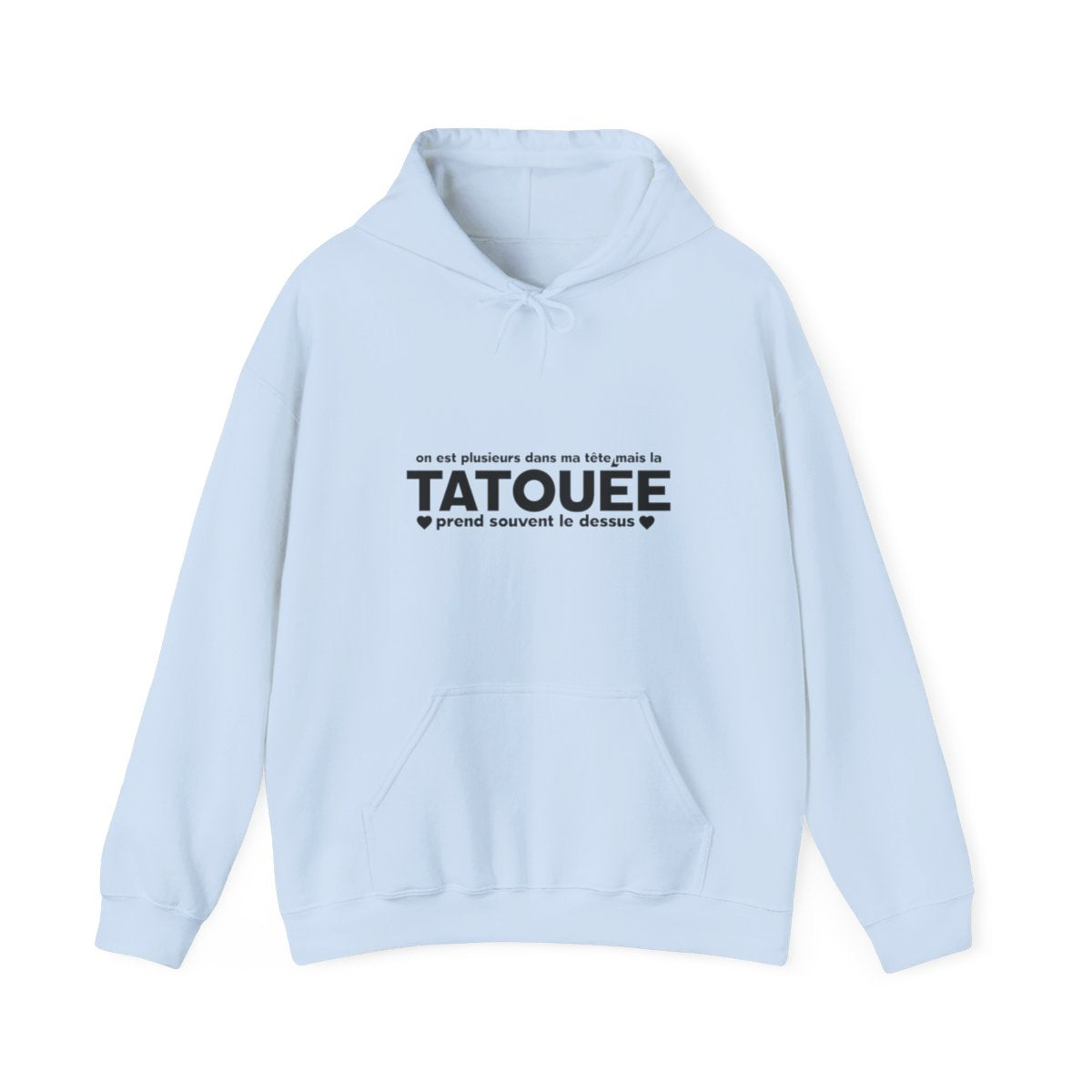 On est plusieurs dans ma tête mais la tatouée prend souvent le dessus