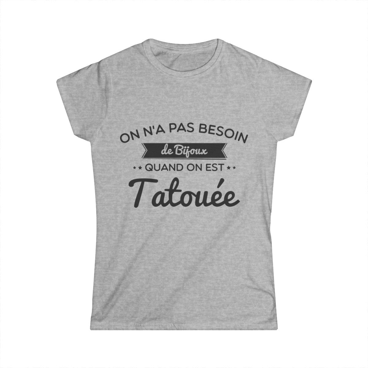 On n'a pas besoin de bijoux quand on est tatouée