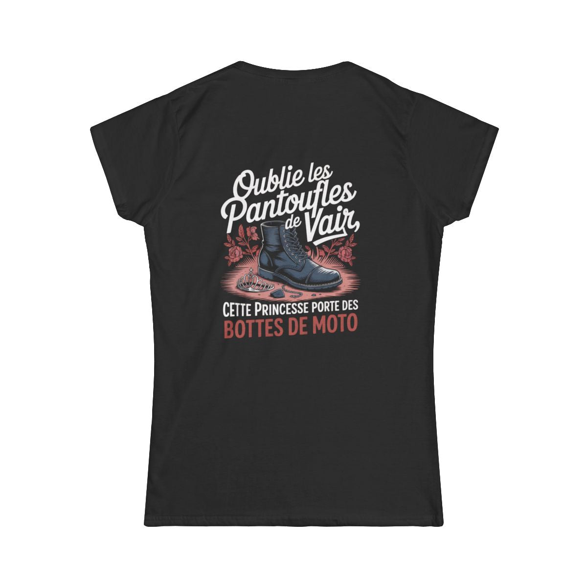 Oublie les pantoufles de vair, cette princesse porte des bottes de moto